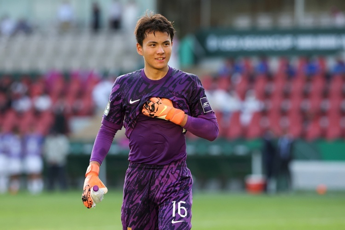 kaiyun-国足门神李昊身价达2000万级，欧洲俱乐部关注|级别|球员身价|亚洲杯|中国男足|欧洲俱乐部转会_新浪体育_新浪新闻